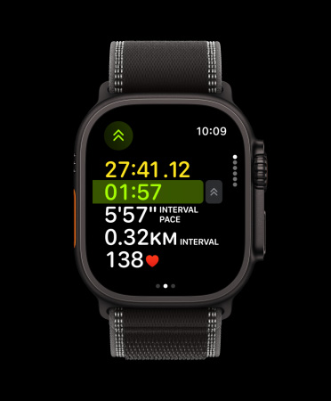 Apple Watch Ultra 3, black colour, titanium case, Action button triggers next interval in Workout